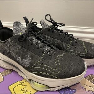 Mens Nike Air Zoom-Type M2Z2- Size 13